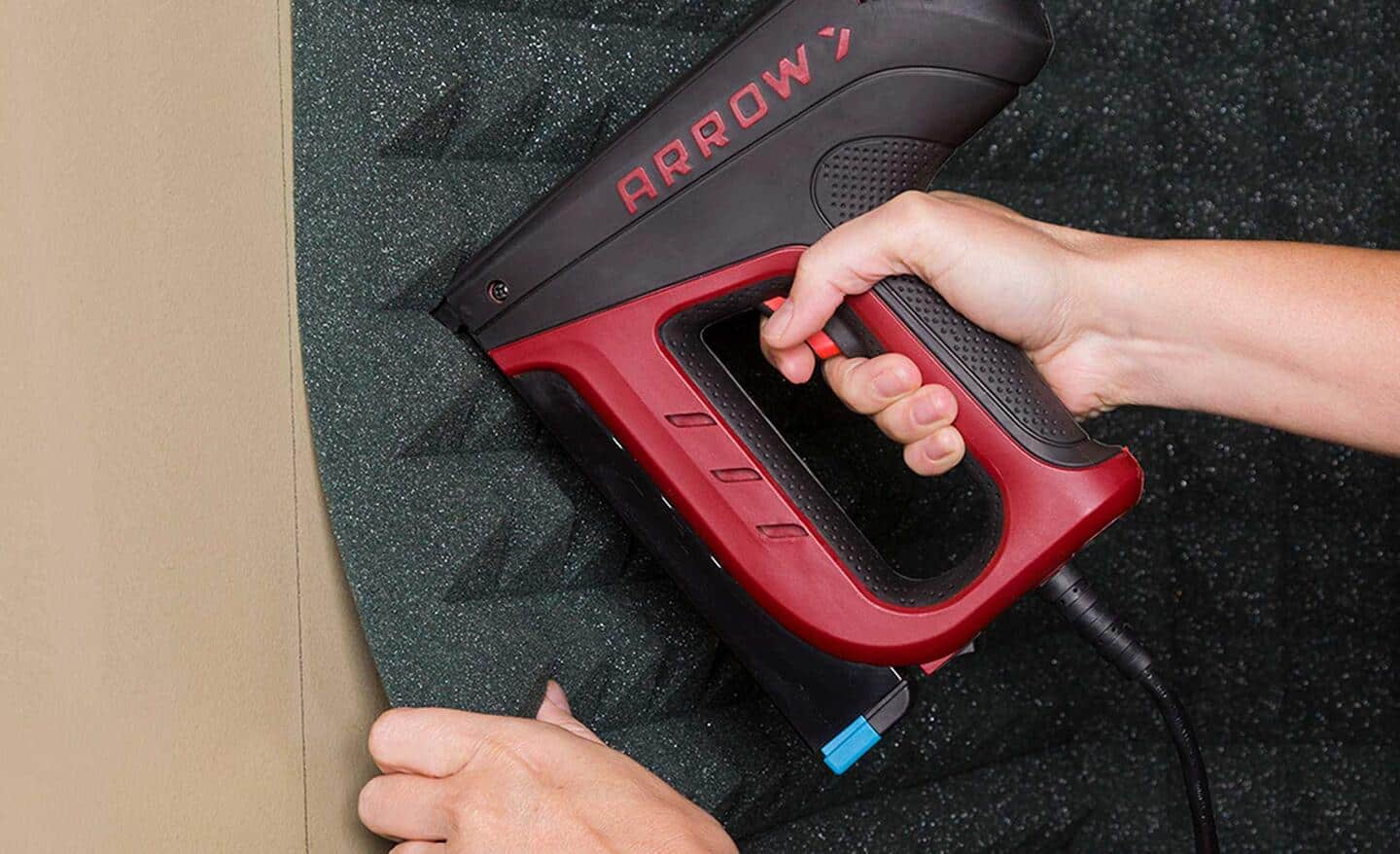 Best heavy duty electric deals staple gun